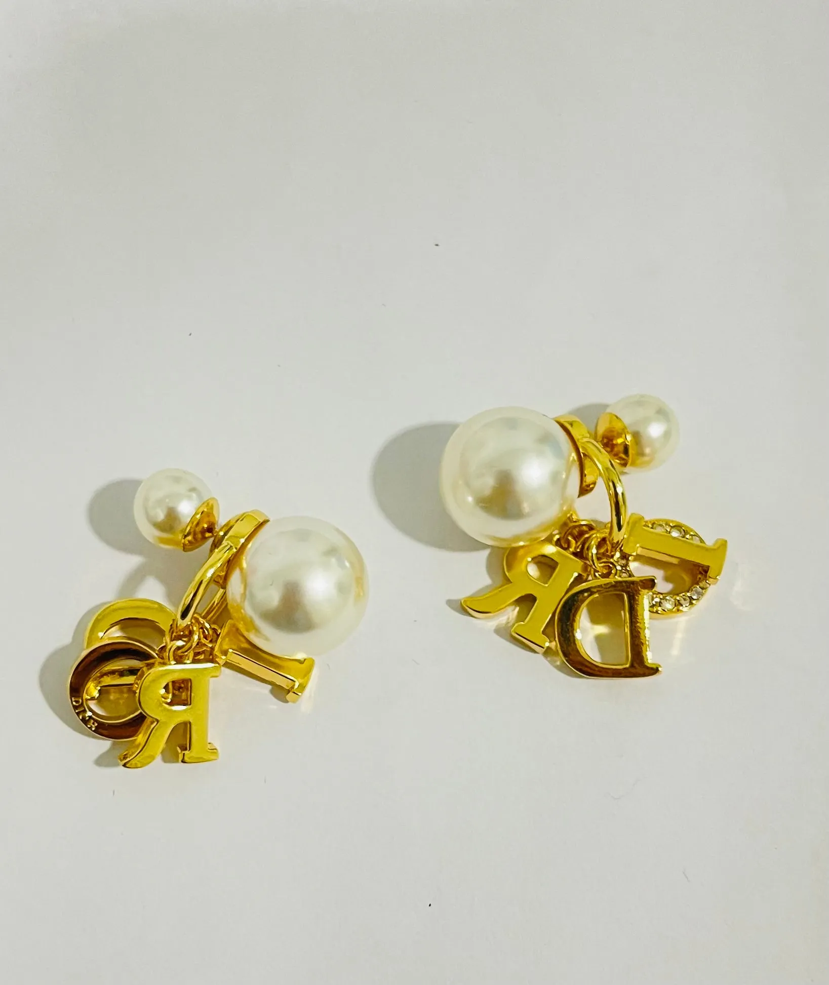 Alphabet Earrings Women's Luxury Gold Color Pearl Stud Earrings S1047192