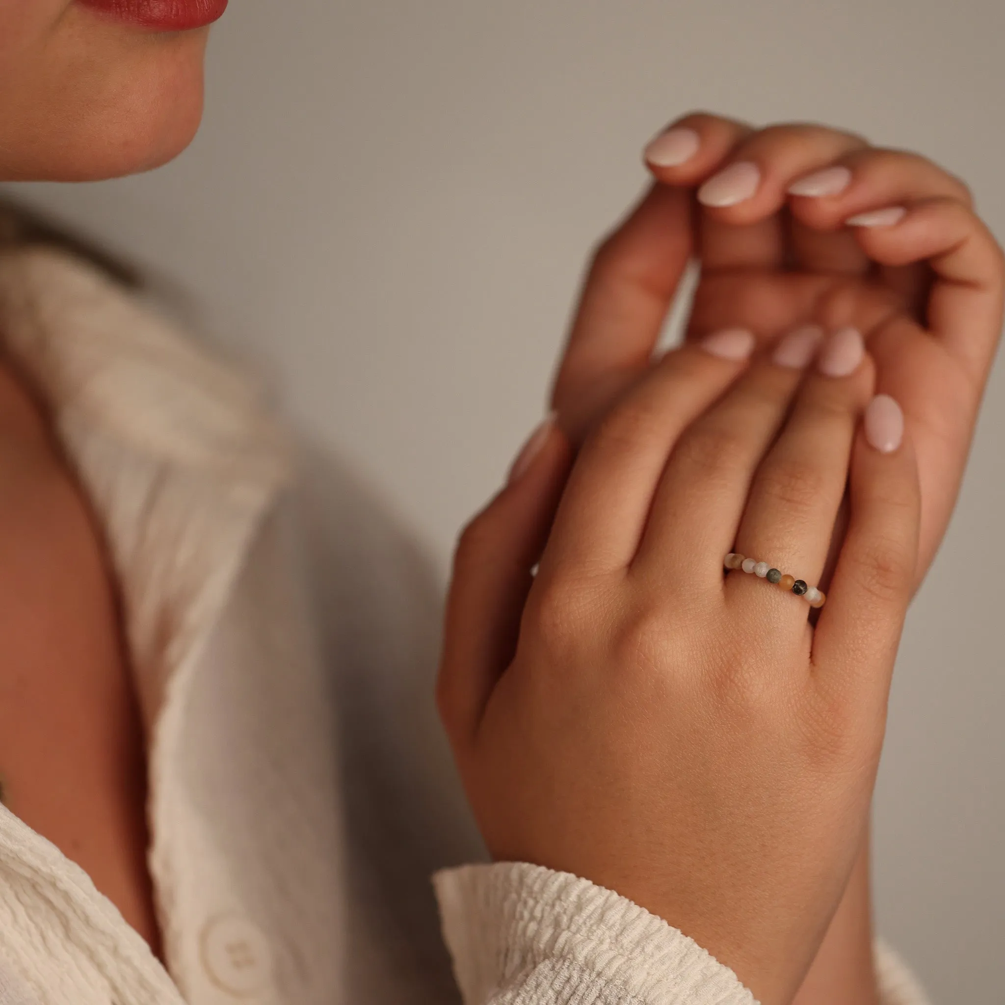 EARTHSTONE STRETCH RING - BAMBOO