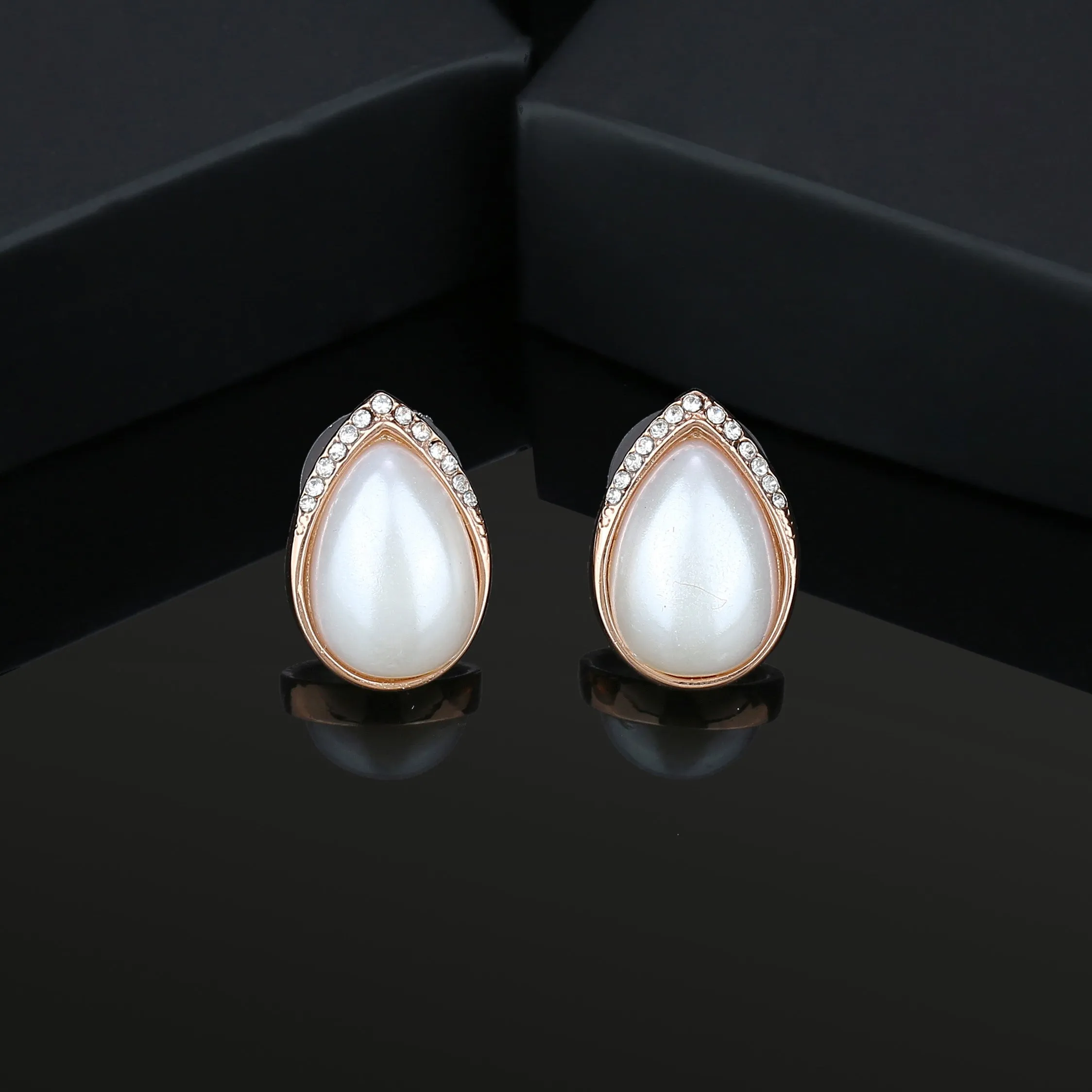 Estele Cream colour sophisticated real pearl drop studs for women