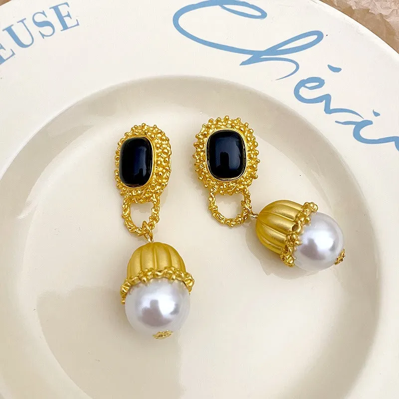 French Retro Long Pearl Drop Earrings | Gold Metal Jewelry | Elegant Vintage Style