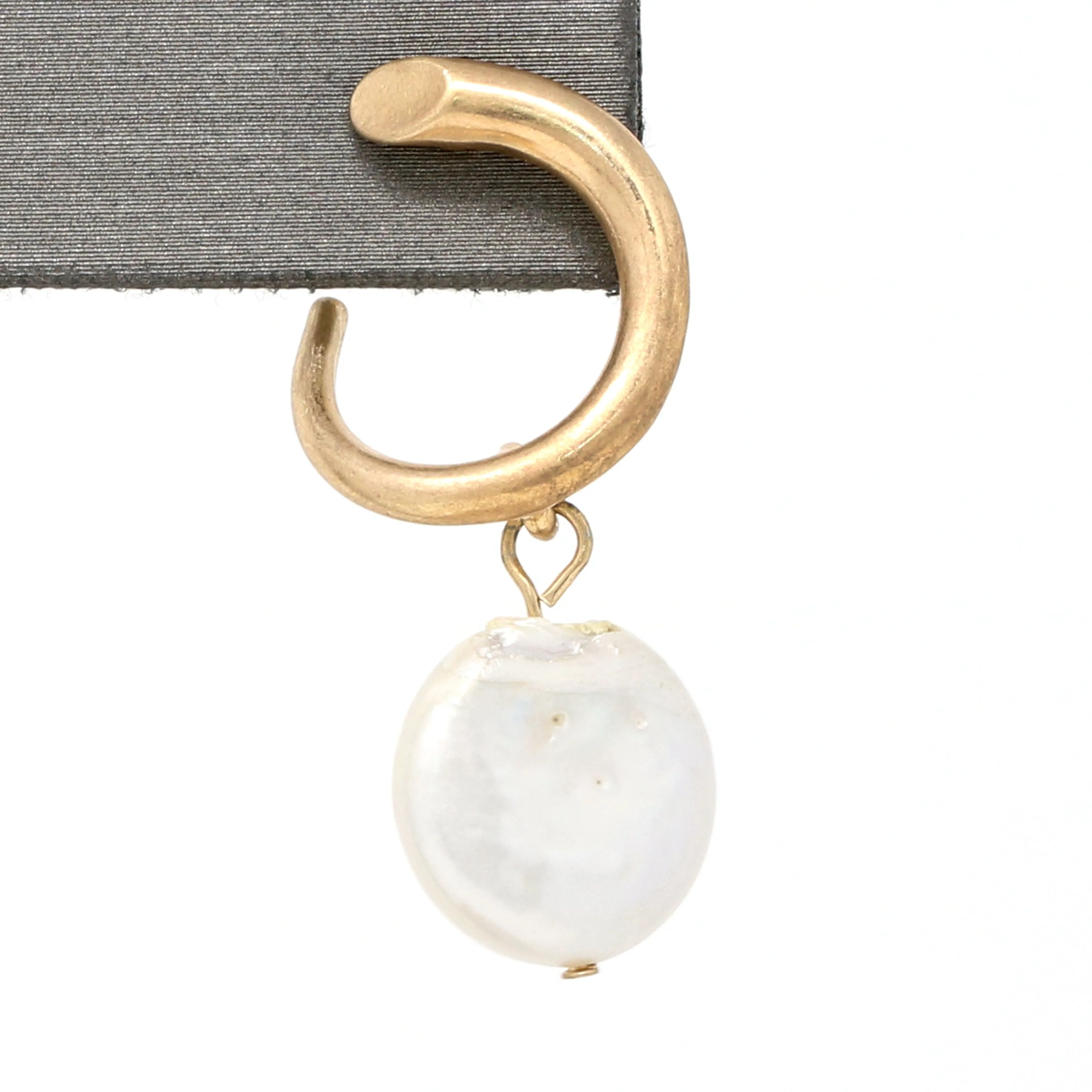 Freshwater Pearl Modern Earring