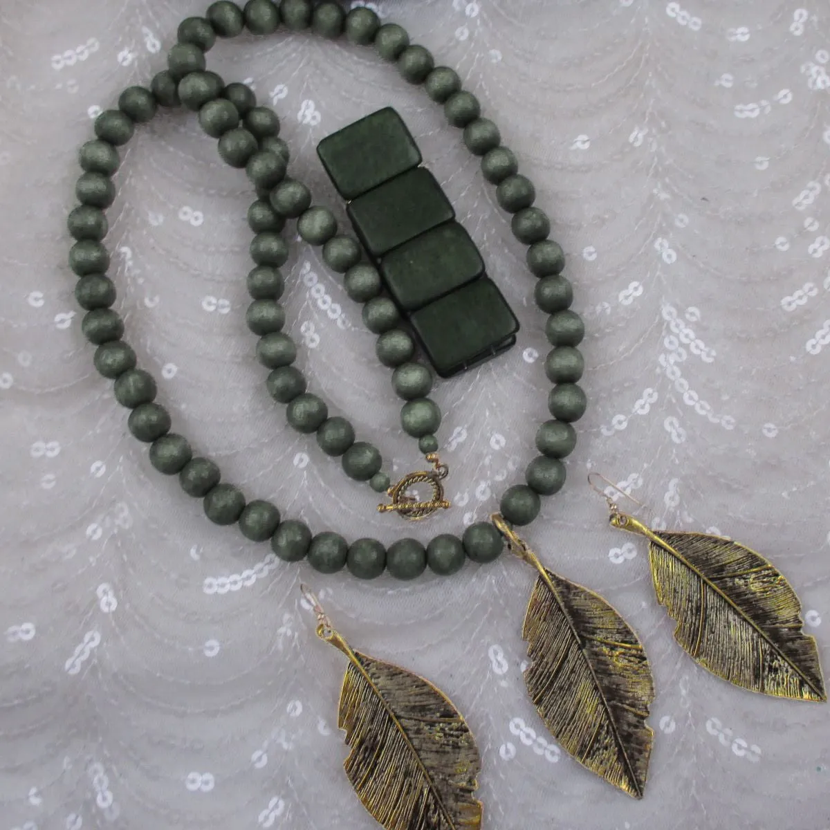 Green Wooden Beaded  Necklace Bracelet & Gold Leaf Earrings Jewelry Set