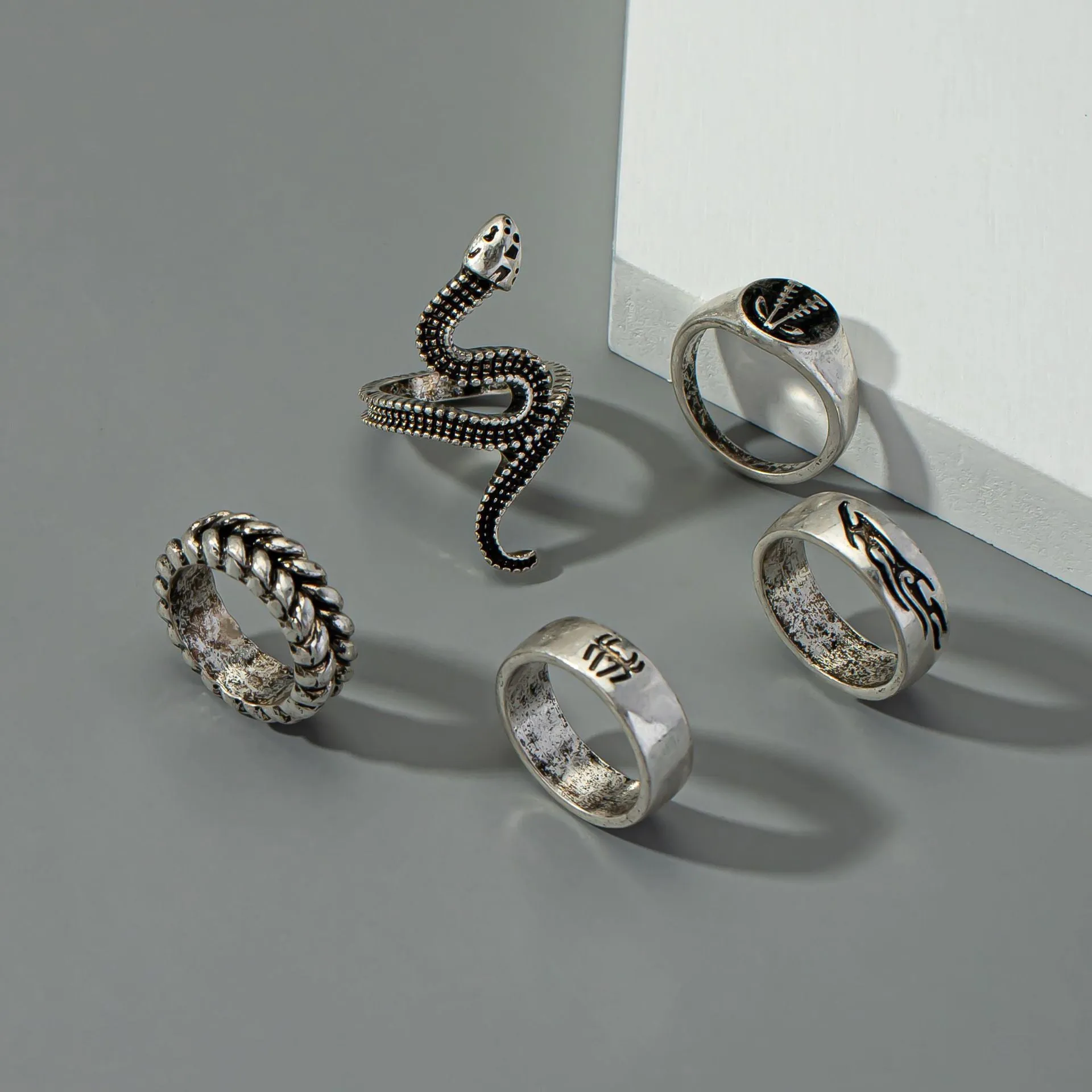 Japanese and Korean Retro Fusion Snake Head Geometric Rings Set of 5 - Wholesale Jewelry