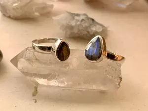 Labradorite Sabina Ring - Teardrop (US 10)