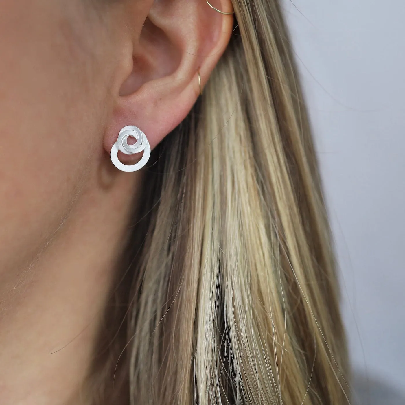 Mini Knot Circle Post Earring