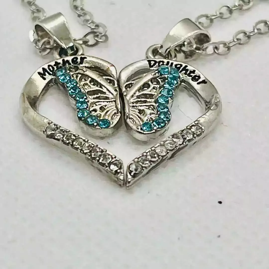 Mother-Daughter Heart Chain