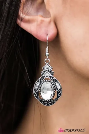 Paparazzi Earring ~ Royal Palace - White