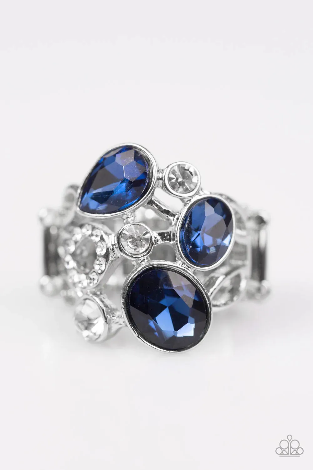 Paparazzi Ring ~ All Glammed Up - Blue