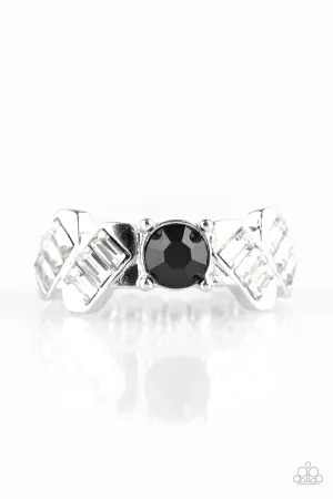 Paparazzi Ring ~ Luxury Loot - Black