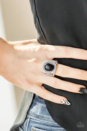 Paparazzi Ring ~ Out On The Range - Black