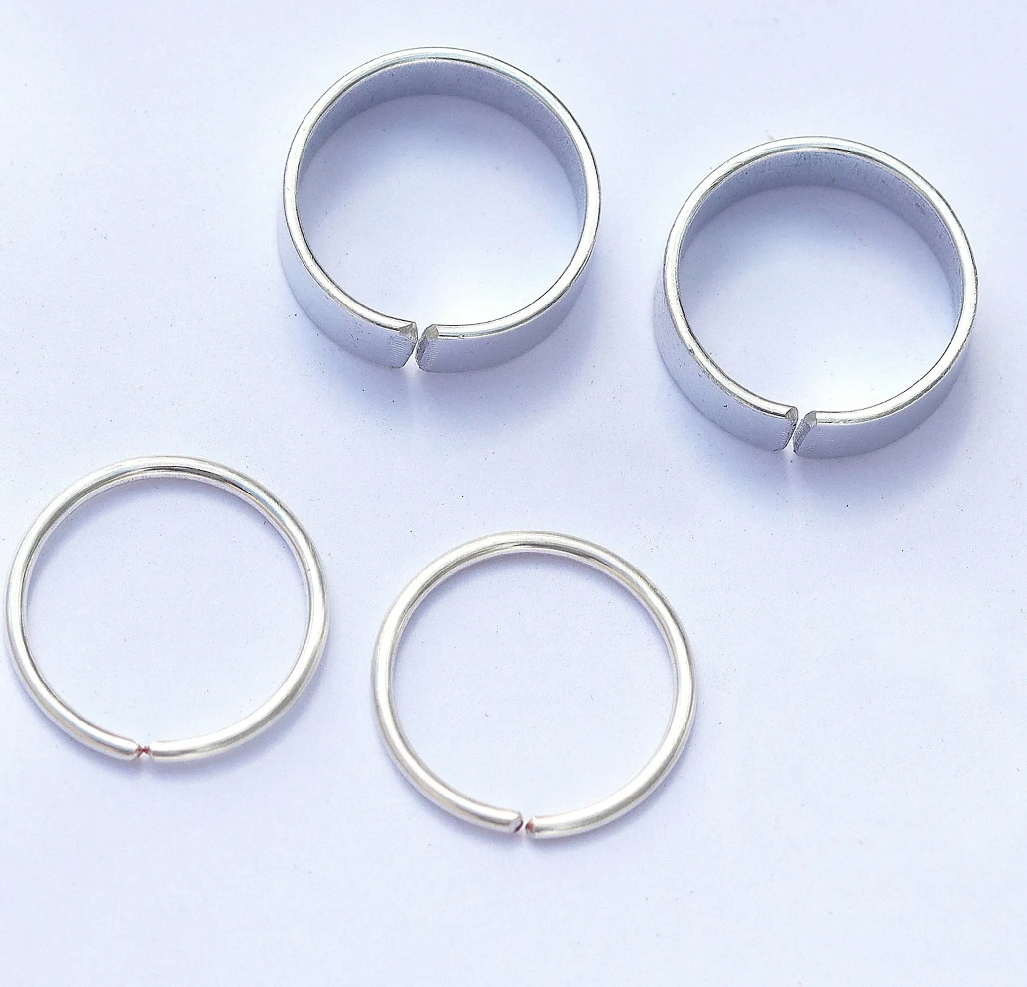 Stackable Midi Ring - set of 4