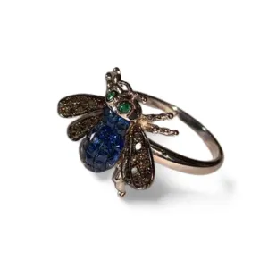 Stunning 18K White Gold Sapphire Champagne Diamond Emerald Bee Fly Ring