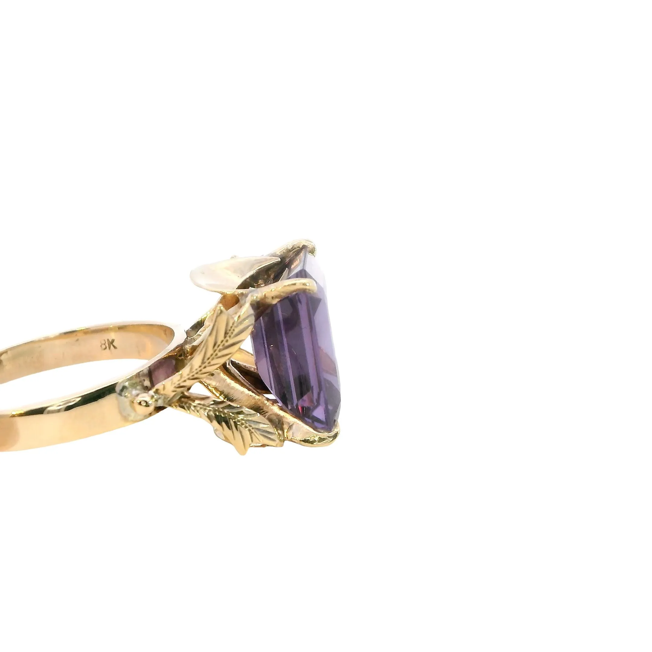 Stunning 9ct Yellow Gold Synthetic Sapphire Ring - Modern Brilliance