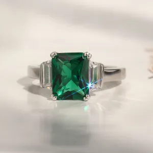 Stunning Emerald Accents