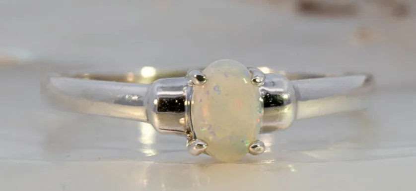 Stunning Silver and Opal Ring