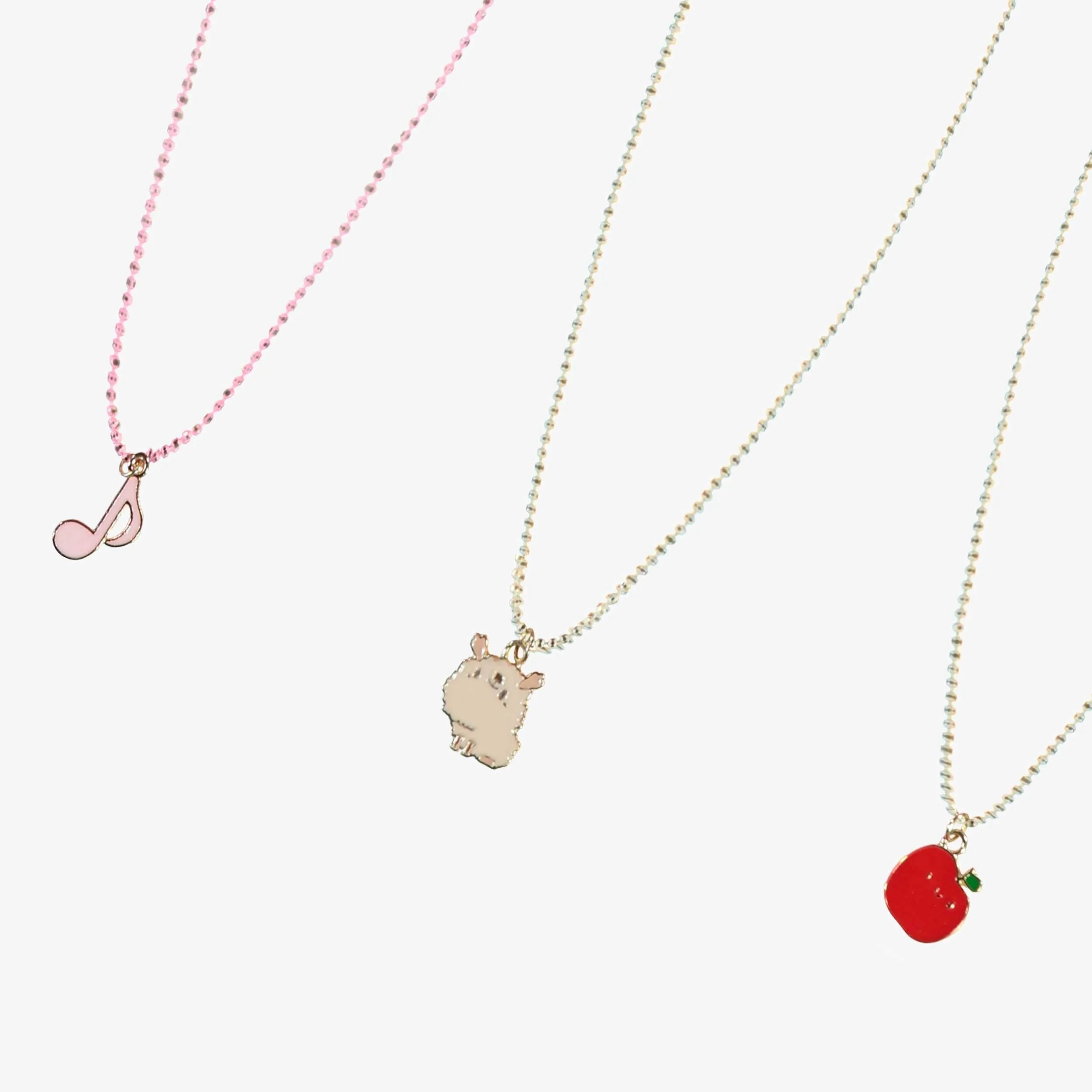 Trio de colliers avec pendentifs, enfant || Trio of necklaces with pendants, child